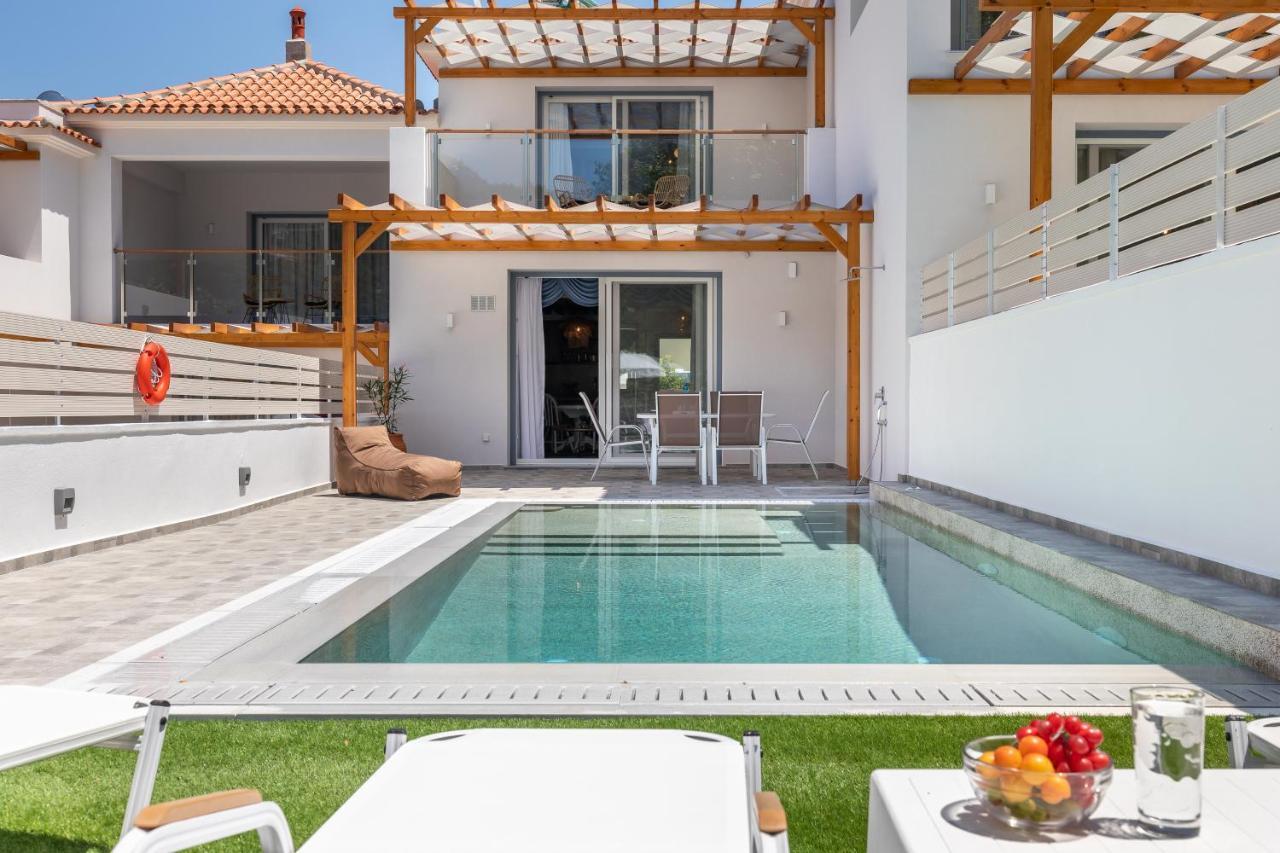 Agnontas Luxury Villas Exterior photo